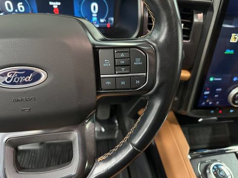 Used 2022 Ford Expedition Platinum AWD/4WD image 15