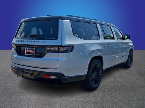 Used 2024 Jeep Grand Wagoneer L Series II w/ Quick Order Packagew 28T AWD/4WD image 4
