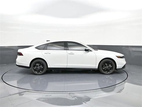 New 2025 Honda Accord SE image 20