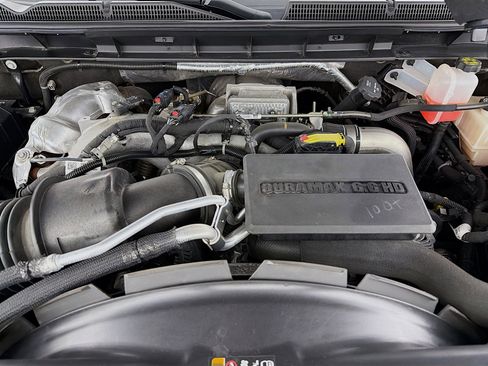 Used 2022 GMC Sierra 3500 Denali image 31