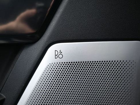 Used 2025 Ford F250 Platinum image 21