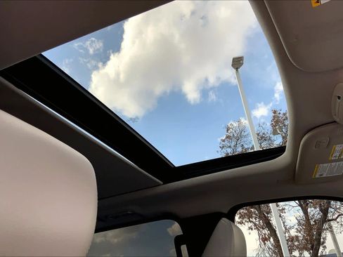 Certified 2021 Ford Expedition Max XLT image 13