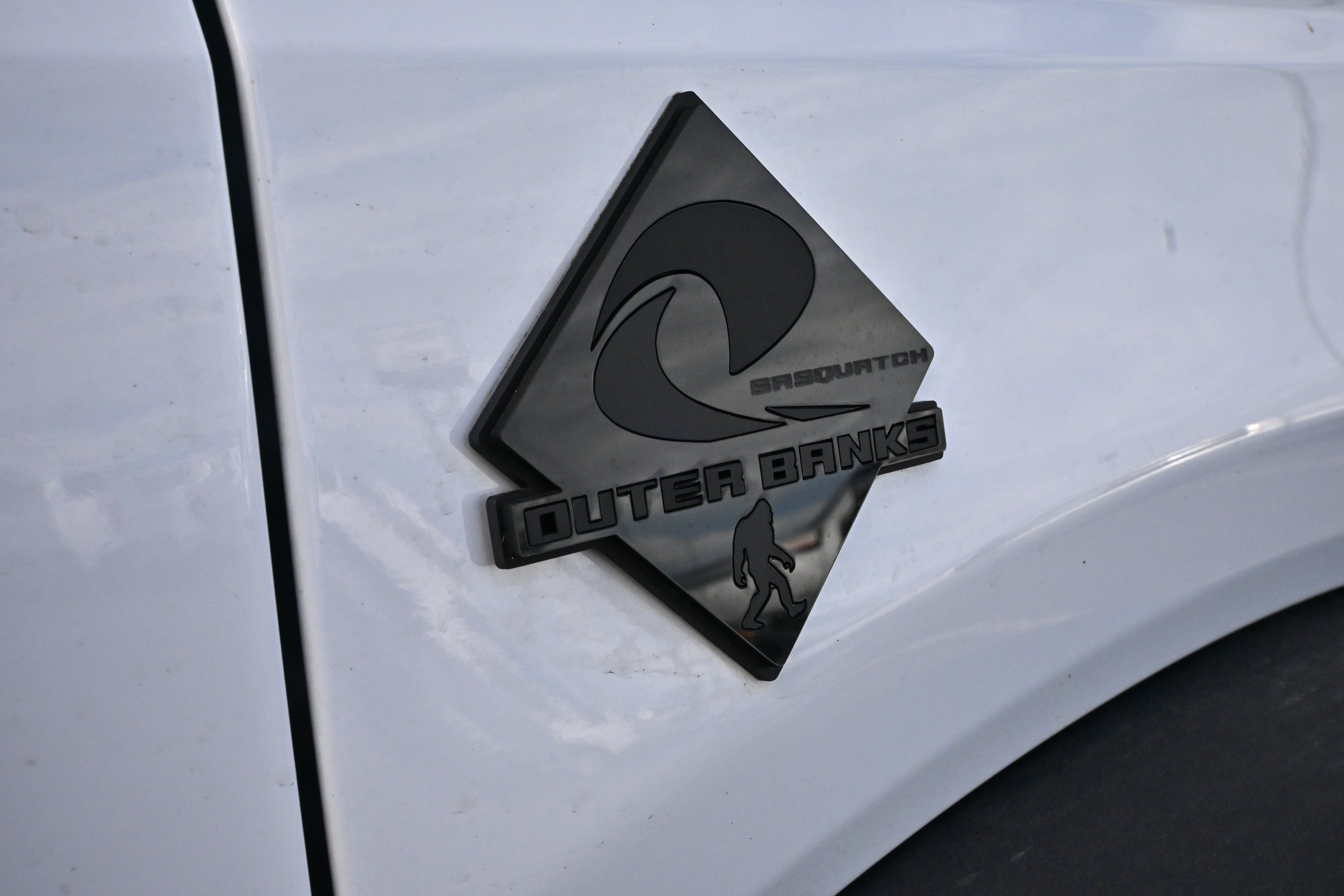Used 2026 Ford Bronco Outer Banks w/ Sasquatch Package AWD/4WD image 10