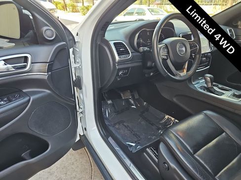 Used 2019 Jeep Grand Cherokee Limited w/ Luxury Group II AWD/4WD image 10