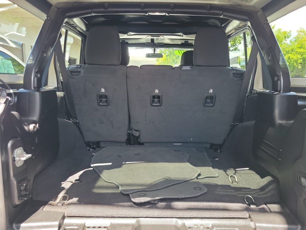 Used 2020 Jeep Wrangler Unlimited Sport AWD/4WD image 6