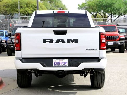 New 2026 RAM 1500 Express AWD/4WD image 6