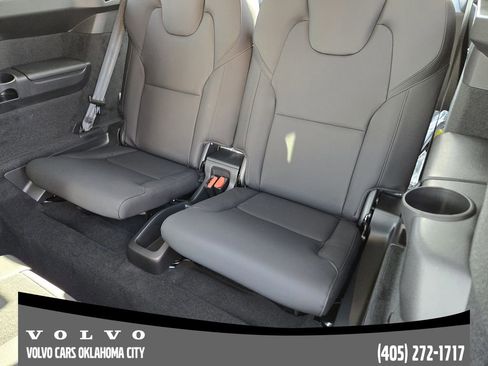 New 2026 Volvo XC90 B6 Plus w/ Protection Package Premier image 30