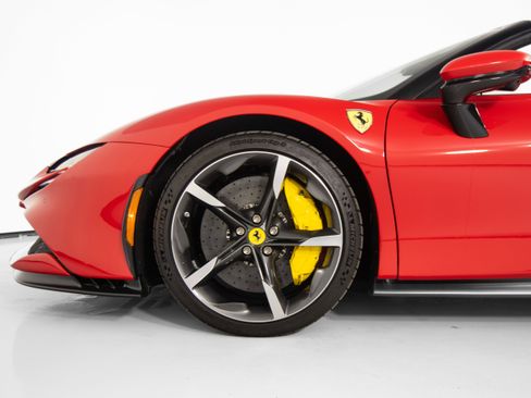 Certified 2025 Ferrari SF90 Spider image 10