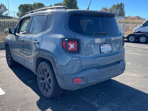 Used 2017 Jeep Renegade Altitude image 7