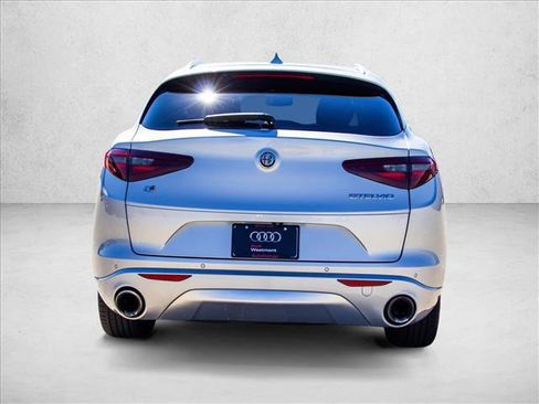 Used 2020 Alfa Romeo Stelvio Ti AWD/4WD image 6