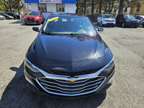 Used 2020 Chevrolet Malibu LT image 9
