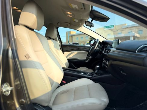 Used 2017 MAZDA MAZDA6 Touring FWD image 24