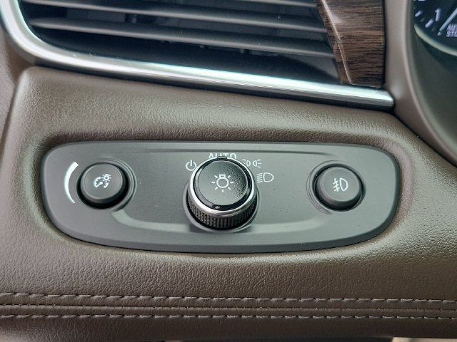 Used 2017 Buick LaCrosse Essence w/ Sun and Shade Package FWD image 12