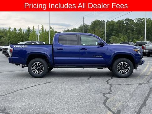 Used 2023 Toyota Tacoma TRD Sport AWD/4WD image 6