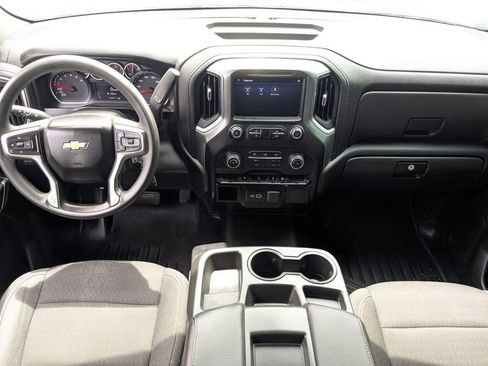 Used 2020 Chevrolet Silverado 1500 LT AWD/4WD image 15