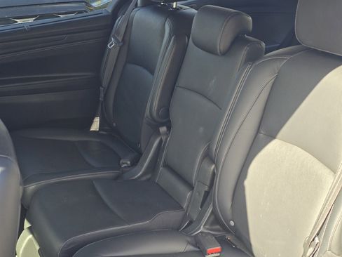 Used 2023 Honda Odyssey Touring image 35