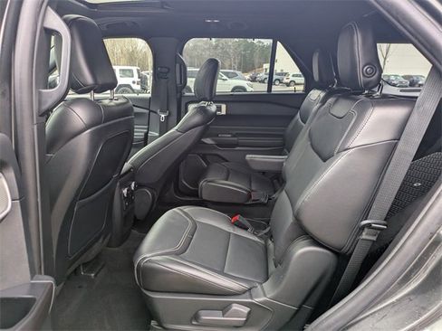 Used 2020 Ford Explorer ST w/ ST Street Pack image 16
