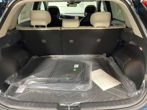 New 2026 Kia Niro EX image 8