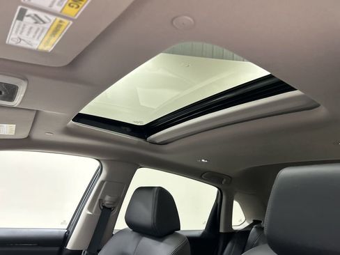 Used 2023 Honda HR-V EX-L image 24