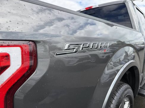 Used 2018 Ford F150 XLT w/ Equipment Group 302A Luxury AWD/4WD image 14