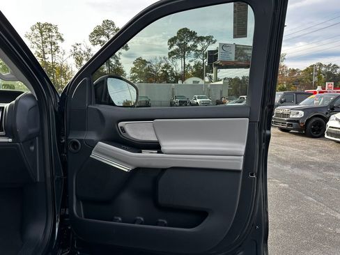 New 2026 Ford Expedition Active image 31