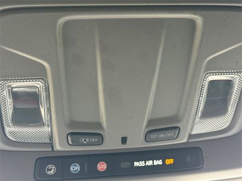 Used 2022 Chevrolet Silverado 1500 RST w/ Protection Package image 26