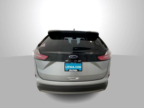 Used 2022 Ford Edge SEL AWD/4WD image 7