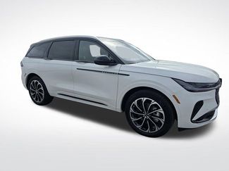 New 2026 Lincoln Nautilus Reserve video 1