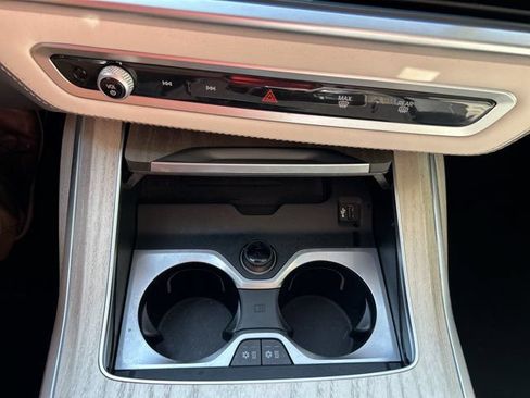 Certified 2025 BMW ALPINA XB7 AWD/4WD image 11