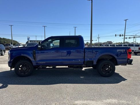 New 2026 Ford F250 Lariat w/ Black Appearance Package AWD/4WD image 7