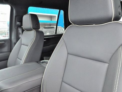 New 2026 Chevrolet Tahoe Premier image 8