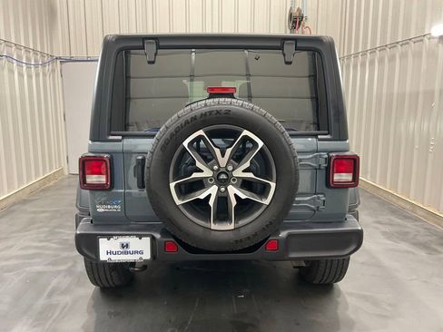 Used 2025 Jeep Wrangler Unlimited Sport S 4xe w/ Convenience Group AWD/4WD image 22