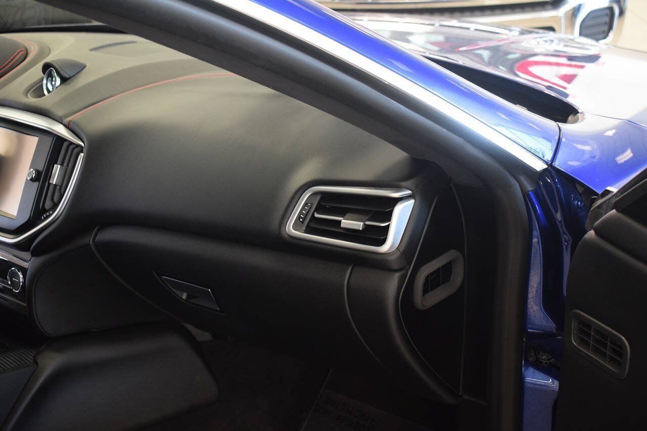 Used 2016 Maserati Ghibli S RWD image 54