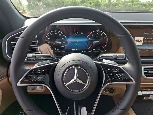 New 2026 Mercedes-Benz GLE 450 4MATIC image 15
