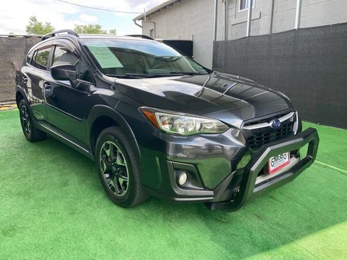 Used 2019 Subaru Crosstrek 2.0i Premium AWD/4WD image 2