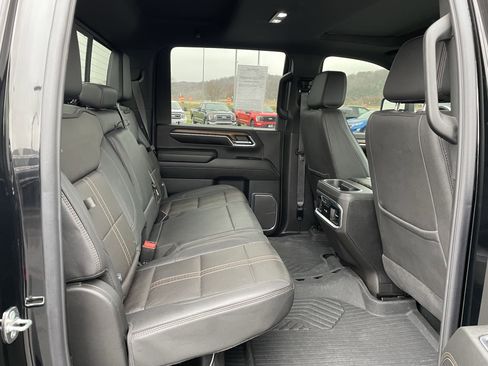 Used 2024 Chevrolet Silverado 2500 High Country w/ Midnight Edition image 35