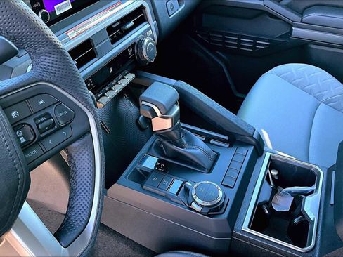 New 2025 Toyota Tacoma SR5 image 7