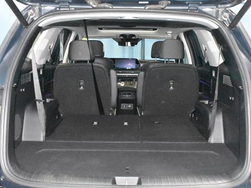 Used 2024 Hyundai Palisade Limited AWD/4WD image 31