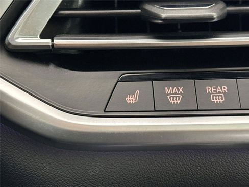 Used 2019 BMW X5 xDrive40i w/ Premium Package 2 AWD/4WD image 8