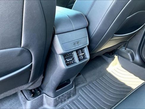 Used 2025 GMC Terrain Elevation w/ Black Edition AWD/4WD image 10