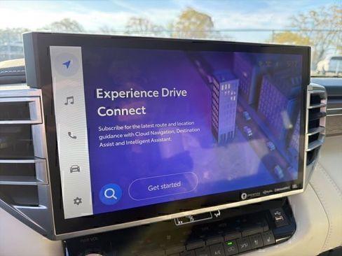 Used 2024 Toyota Sequoia Capstone image 16