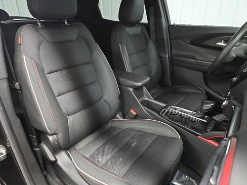 Used 2022 Chevrolet TrailBlazer RS w/ Technology Package AWD/4WD image 14