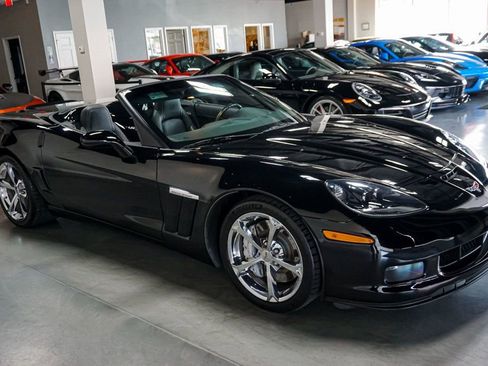 Used 2011 Chevrolet Corvette Grand Sport w/ Preferred Equipment Group image 8