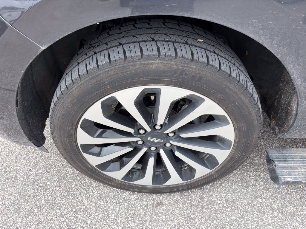 Used 2024 Lincoln Navigator L Reserve AWD/4WD image 33