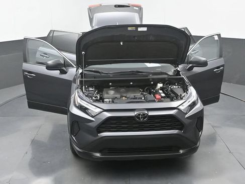 Used 2025 Toyota RAV4 LE FWD image 35
