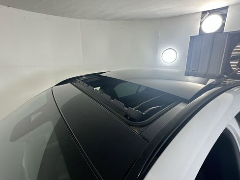 Used 2022 Alfa Romeo Stelvio Veloce image 27