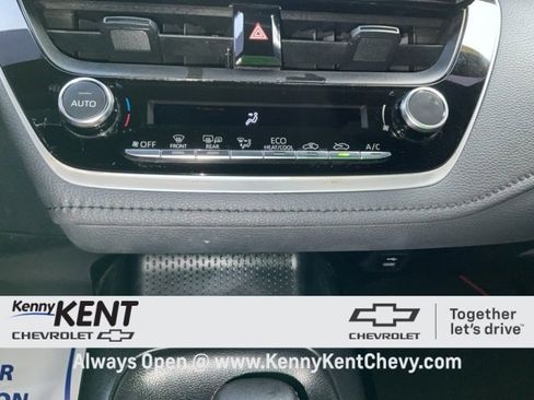 Used 2023 Toyota Corolla SE image 25