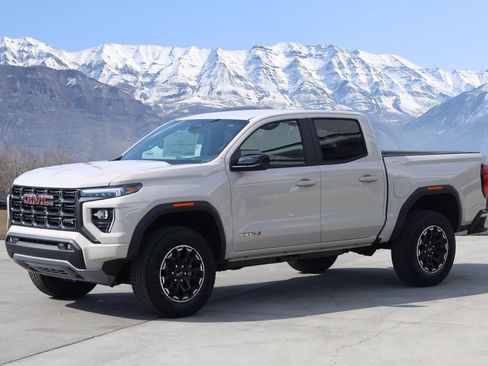 New 2026 GMC Canyon AT4 AWD/4WD image 2