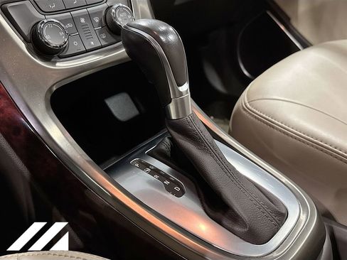 Used 2013 Buick Verano Convenience FWD image 18