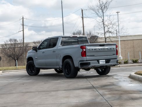 Used 2024 Chevrolet Silverado 1500 RST image 3